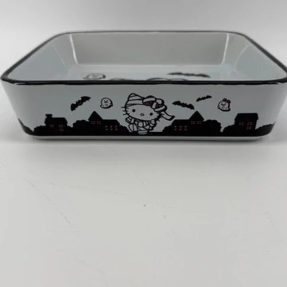 Hello Kitty Halloween Mummy Vampire Ceramic Square Baker Dish Zrike Brands 8in - Picture 2 of 9